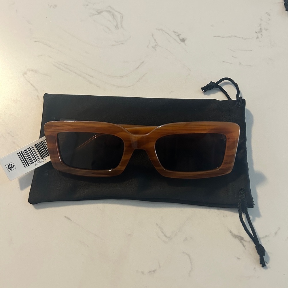 DIFF Katie 52mm Gradient Rectangle Sunglasses – T… - image 4